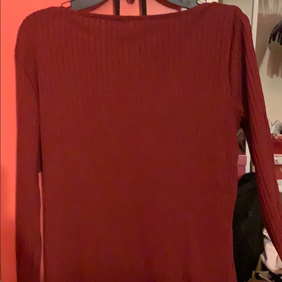 Divided H&M Red Top - Picture 3 of 3
